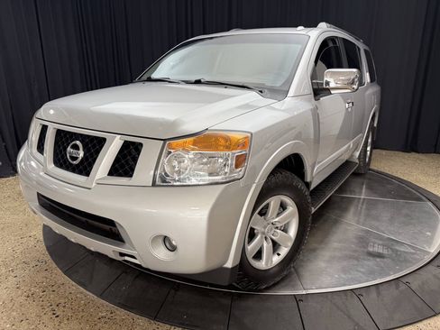 Used 2012 Nissan Armada SV AWD/4WD image 3