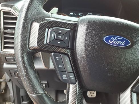 Used 2018 Ford F150 Raptor w/ Equipment Group 802A Luxury AWD/4WD image 17