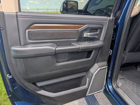 Used 2022 RAM 3500 Laramie AWD/4WD image 24