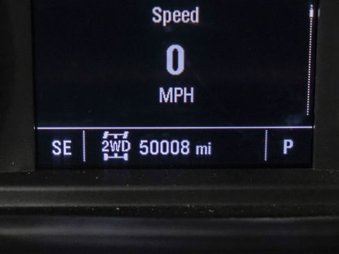 Used 2024 Chevrolet Silverado 2500 Custom w/ Custom Value Package image 20