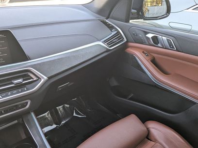 Used 2022 BMW X5 xDrive40i w/ M Sport Package