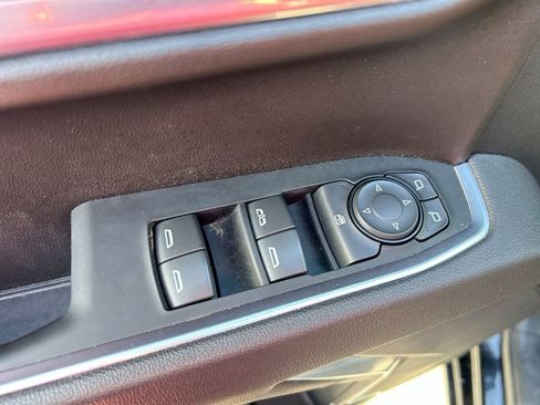 Used 2026 Chevrolet Silverado 1500 LT image 25