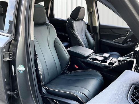 Used 2024 Acura MDX SH-AWD w/ Advance Package image 30