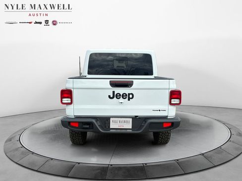 New 2026 Jeep Gladiator Sport image 15