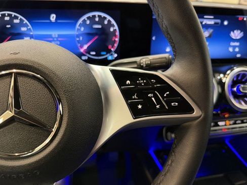 Certified 2025 Mercedes-Benz GLB 250 4MATIC w/ Winter Package image 25