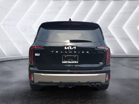 Used 2024 Kia Telluride SX Prestige w/ Towing Package AWD/4WD image 4