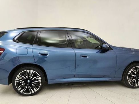 Used 2025 BMW X3 xDrive30i w/ Premium Package image 6