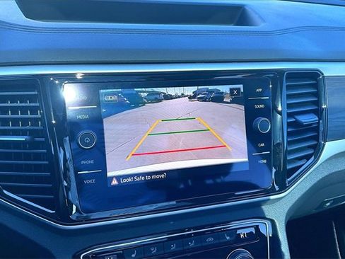 Used 2022 Volkswagen Atlas SE image 23