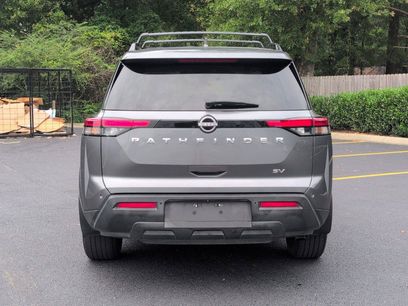 Used 2022 Nissan Pathfinder SV