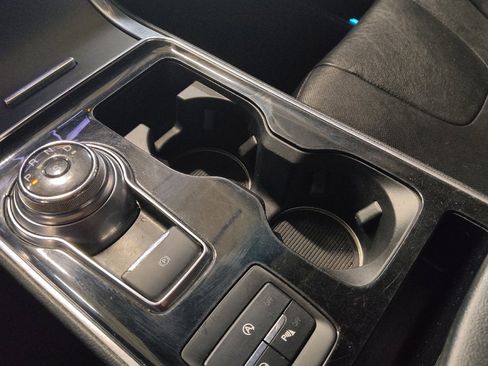 Used 2020 Ford Edge Titanium w/ Equipment Group 301A image 26