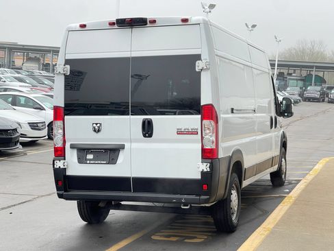 Used 2022 RAM ProMaster 2500 FWD image 3