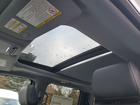 New 2026 Ford F350 Lariat w/ Lariat Premium Package image 8