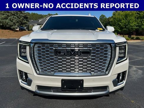 Used 2024 GMC Yukon Denali AWD/4WD image 14