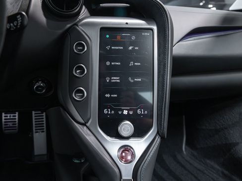 Used 2024 McLaren 750S image 38