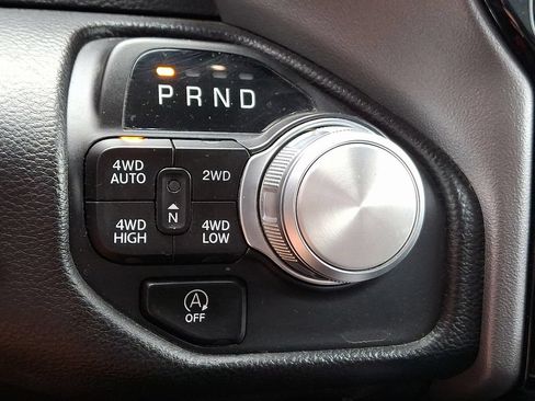 Used 2023 RAM 1500 Laramie AWD/4WD image 15