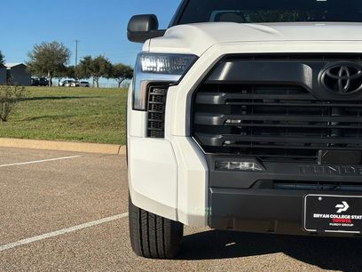 New 2026 Toyota Tundra SR5