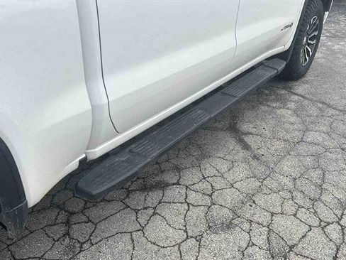 Used 2019 GMC Sierra 1500 AT4 w/ AT4 Premium Package image 9