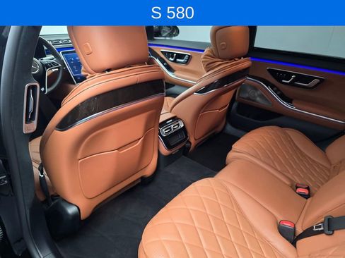 Used 2022 Mercedes-Benz S 580 4MATIC Sedan image 16