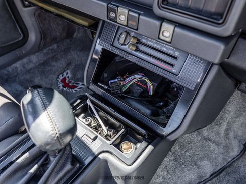 Used 1989 Pontiac Firebird Trans Am RWD image 85