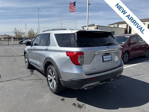 Used 2020 Ford Explorer Platinum w/ Premium Technology Package image 5