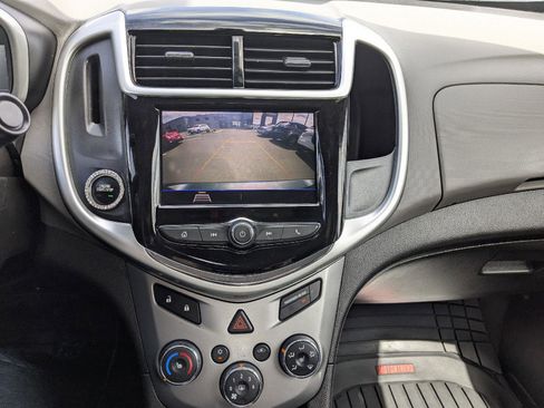 Used 2020 Chevrolet Sonic Premier FWD image 24