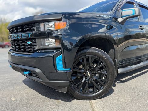 Used 2019 Chevrolet Silverado 1500 Custom image 4