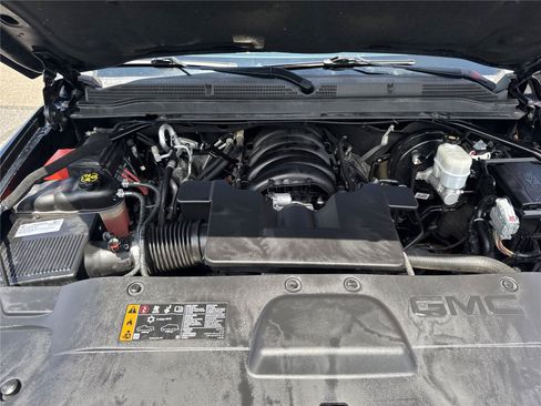 Used 2019 GMC Yukon SLT AWD/4WD image 11