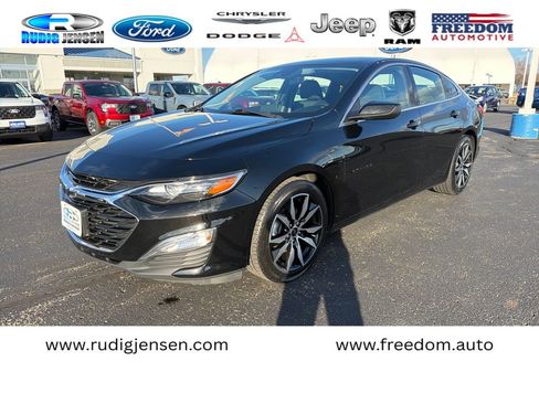 Used 2023 Chevrolet Malibu RS image 1