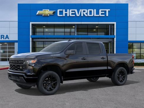 New 2026 Chevrolet Silverado 1500 Custom RWD image 2
