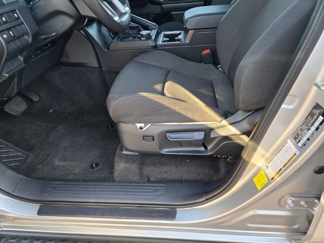 Certified 2025 Toyota 4Runner SR5 AWD/4WD image 22