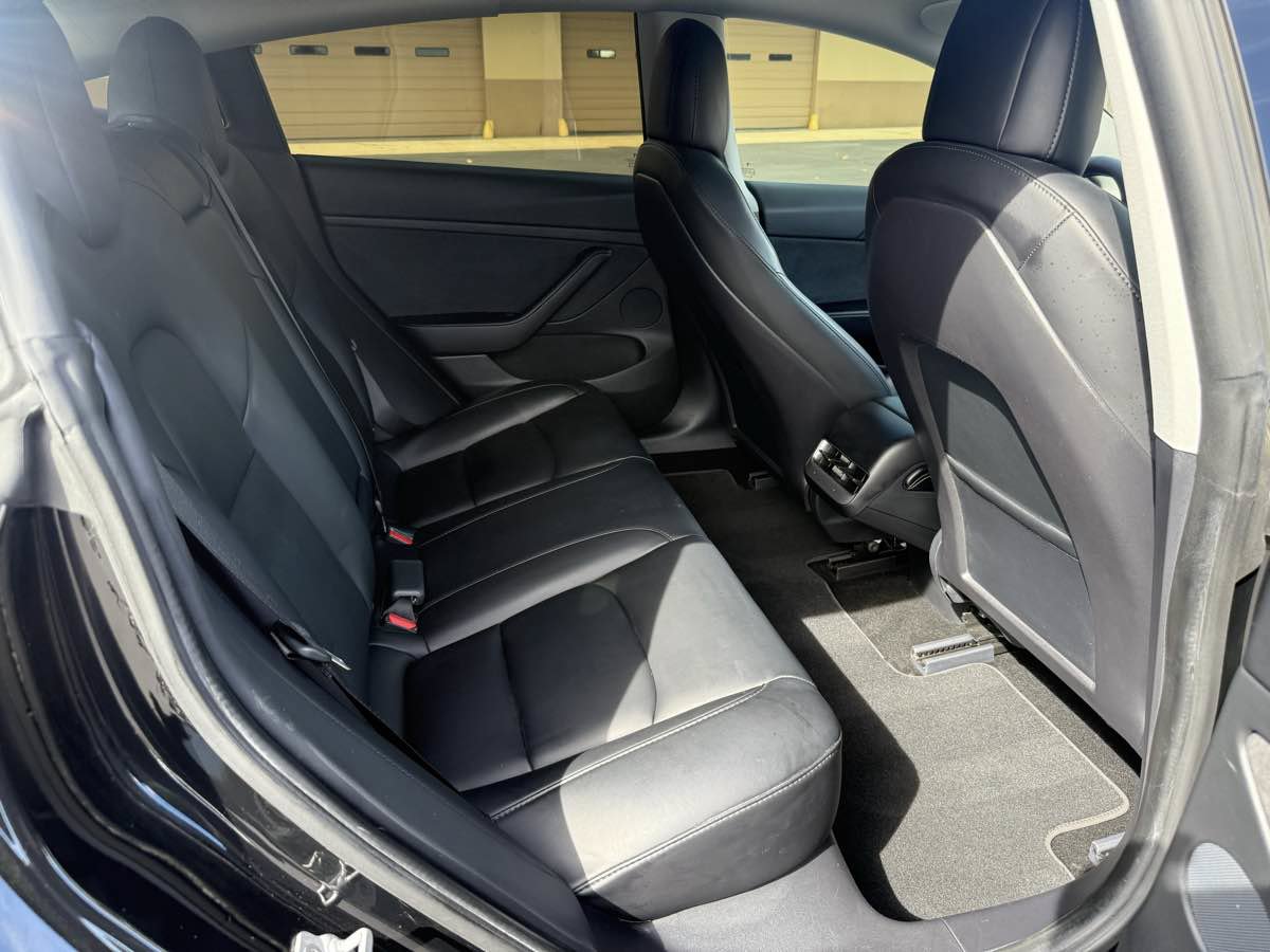 Used 2021 Tesla Model 3 Long Range AWD/4WD image 21
