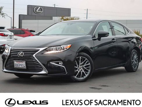 Used 2017 Lexus ES 350 image 1
