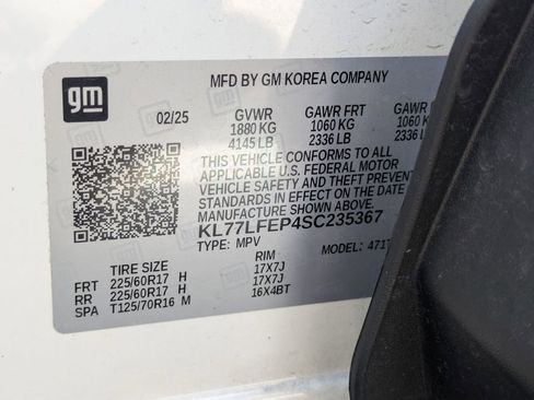 Used 2025 Chevrolet Trax LS FWD image 36