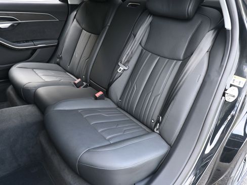 Used 2022 Audi A8 L 3.0T image 18