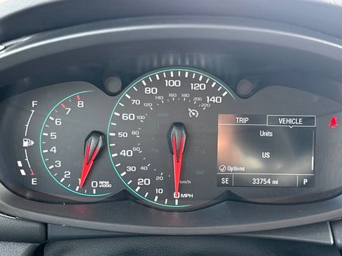 Used 2022 Chevrolet Trax LT w/ LT Convenience Package image 18