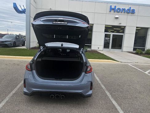 Used 2024 Honda Civic Type R image 16