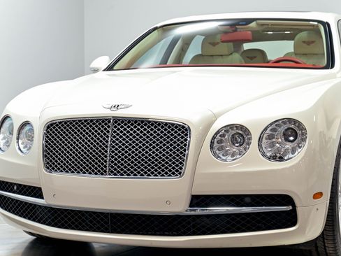 Used 2016 Bentley Flying Spur W12 AWD/4WD image 76