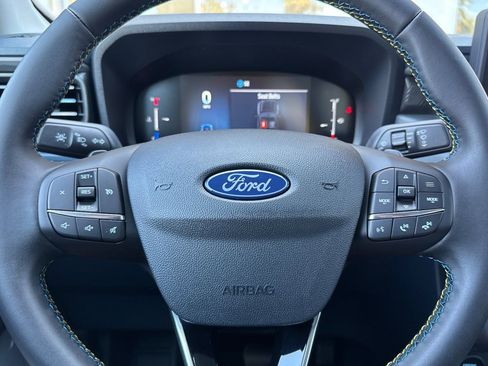 New 2025 Ford Maverick Lobo image 28