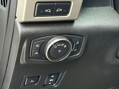 Used 2018 Ford F350 Lariat w/ Lariat Ultimate Package AWD/4WD image 20