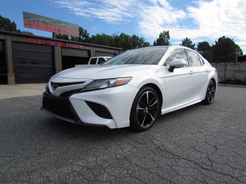 Used 2019 Toyota Camry XSE w/ Driver Assist Package FWD image 1