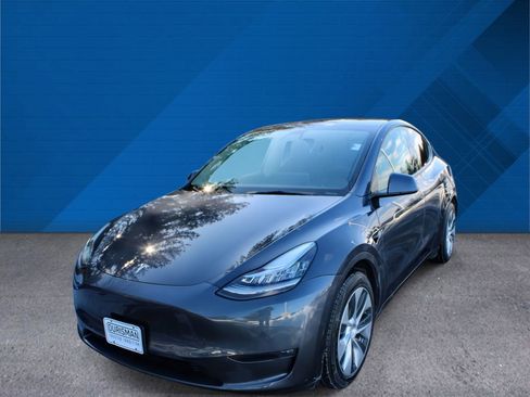 Used 2021 Tesla Model Y Long Range image 5