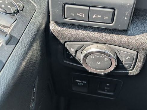 Used 2019 Ford F150 XLT w/ Equipment Group 302A Luxury image 23