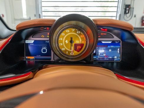 Certified 2022 Ferrari 812 GTS RWD image 27