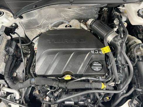 Used 2023 Chevrolet TrailBlazer LT FWD image 24