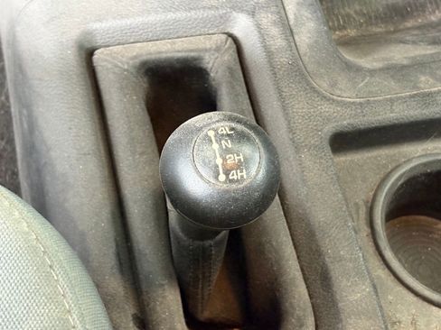 Used 2016 RAM 2500 Tradesman w/ Chrome Appearance Group image 24