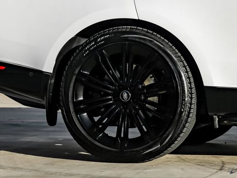 Used 2023 Land Rover Range Rover Long Wheelbase Autobiography image 92