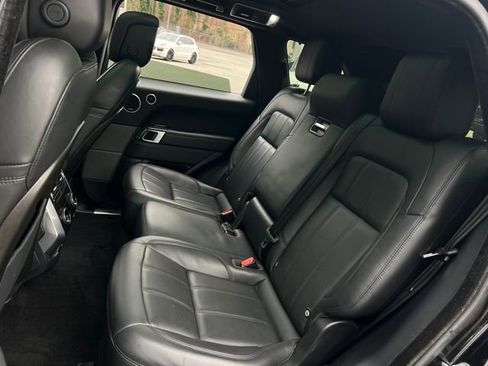 Used 2018 Land Rover Range Rover Sport HSE image 20