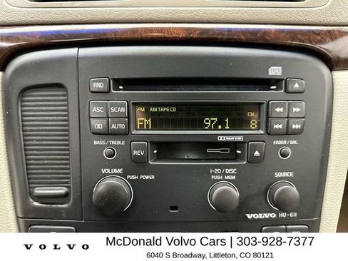 Used 2004 Volvo S80 2.5T AWD/4WD image 16