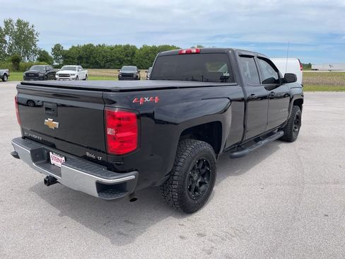 Used 2018 Chevrolet Silverado 1500 LT w/ All Star Edition AWD/4WD image 7