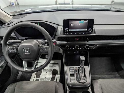 Certified 2025 Honda CR-V EX image 18
